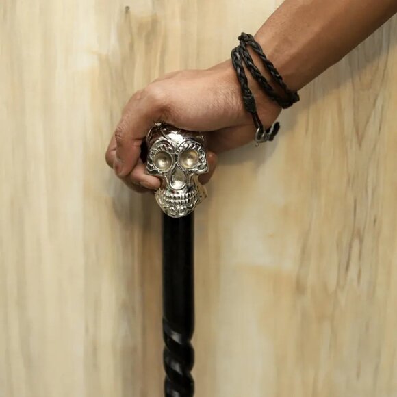 Vintage Solid Brass Walking Stick Handle with Chrome Finish – Timeless Elegance - Picture 4 of 7